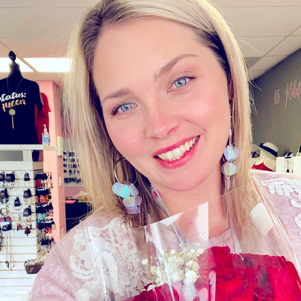 Meet your Posher, Lydia